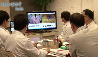 프리허그 의료진의 치료과정 연구 장면